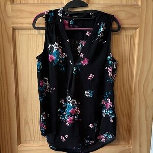 Gibson Black Floral Sleeveless Blouse